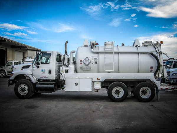 DOT Liquid Vacuum Trucks